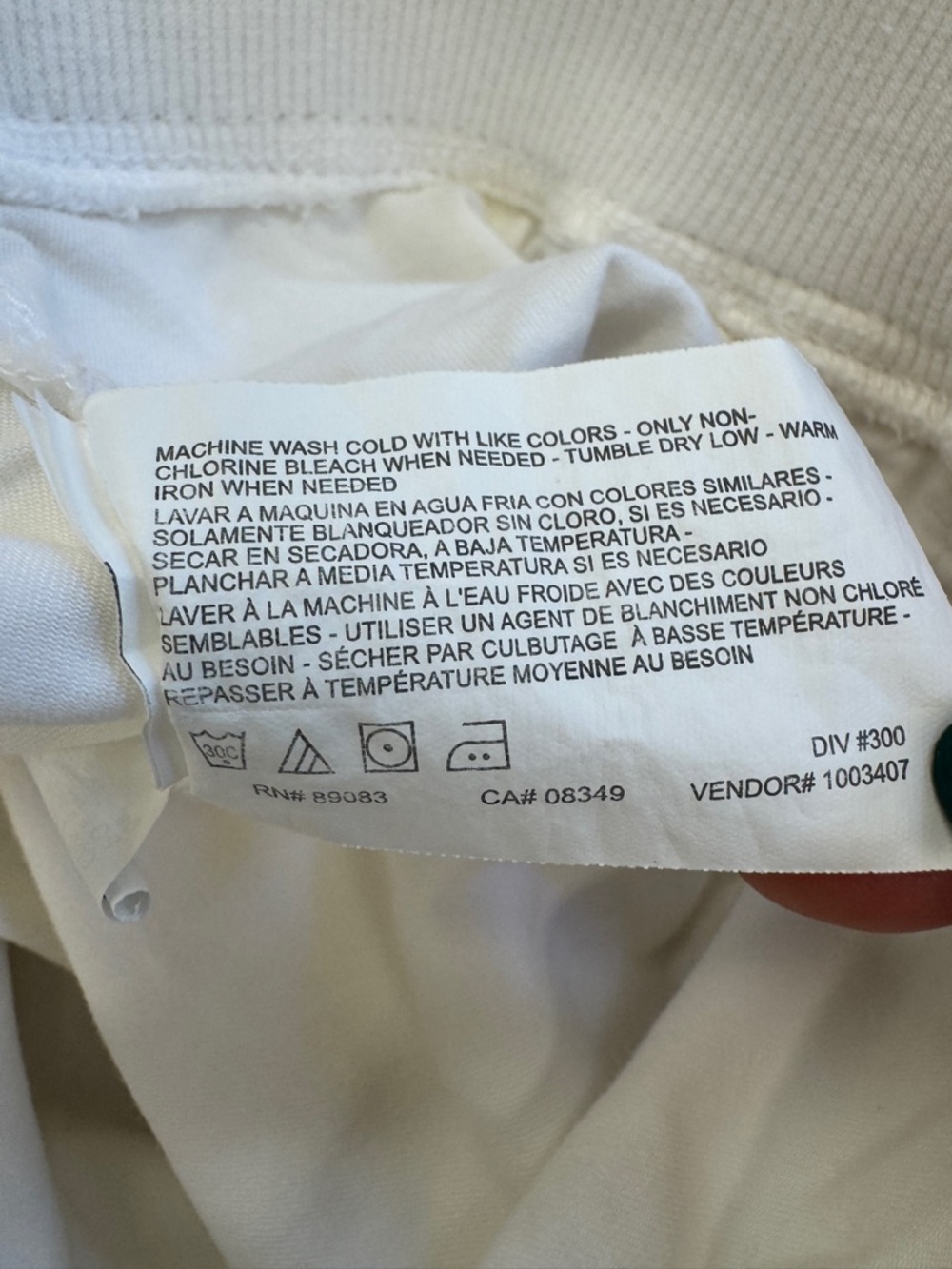 Gloria Vanderbilt Women’s White Cotton Blend Cargo Capri Pants Size 12 - Picture 7 of 10